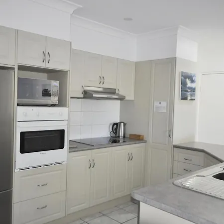 Bellissimo - 2 Bedroom Apartment In The Sylvan Beach Resort! Bellara Exterior photo